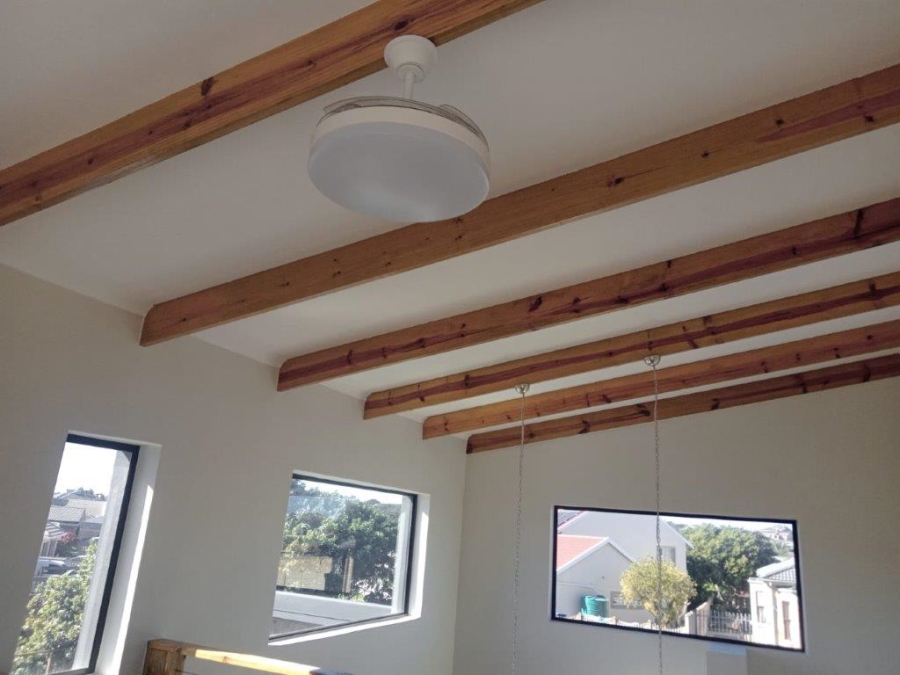 4 Bedroom Property for Sale in Aston Bay Eastern Cape